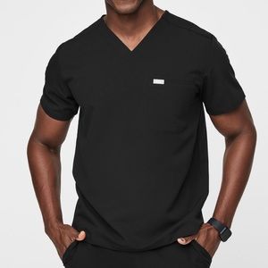 Men’s Black Leon Two Pocket Scrub Top